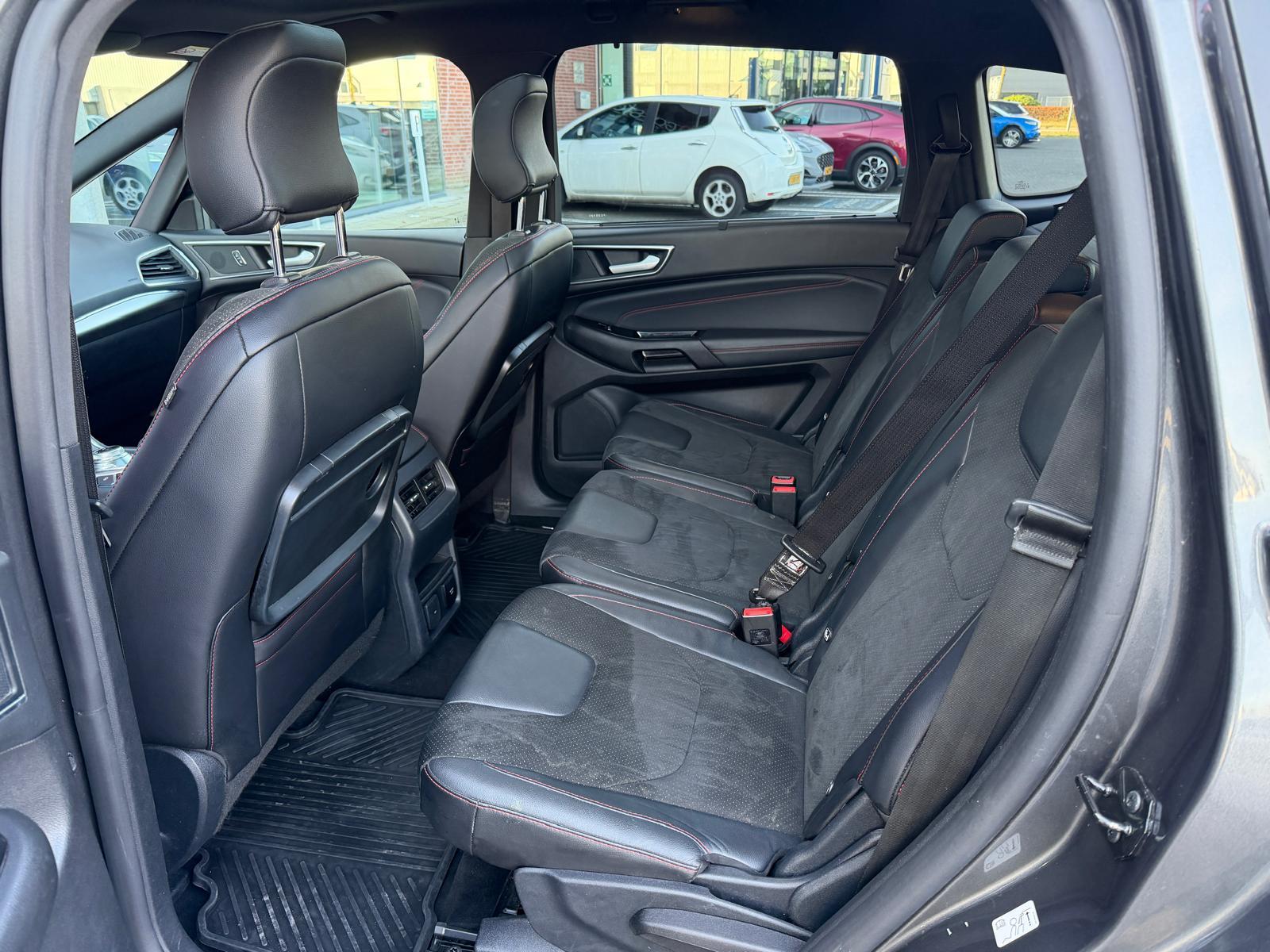 Foto van Ford S-max