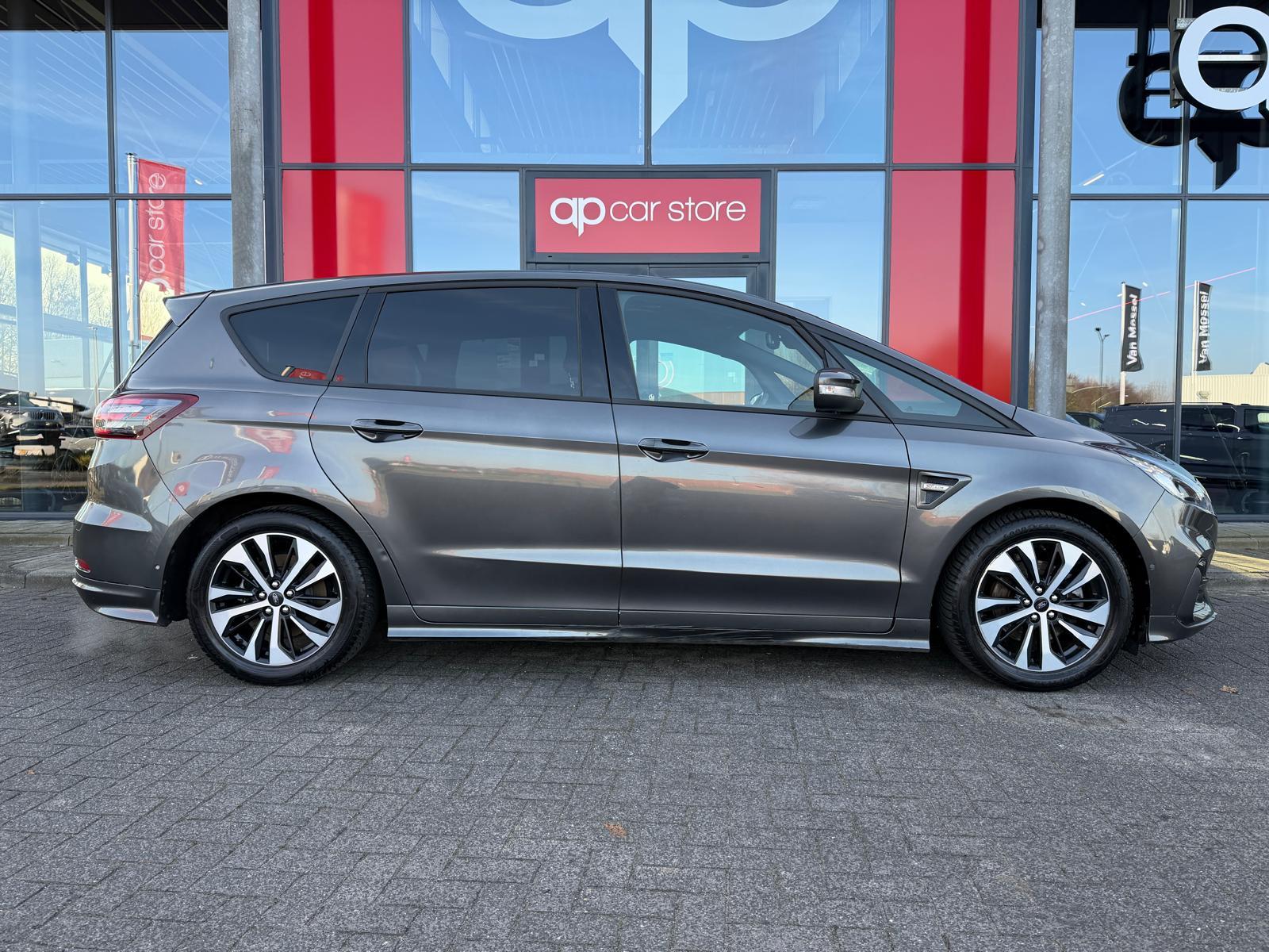 Foto van Ford S-max