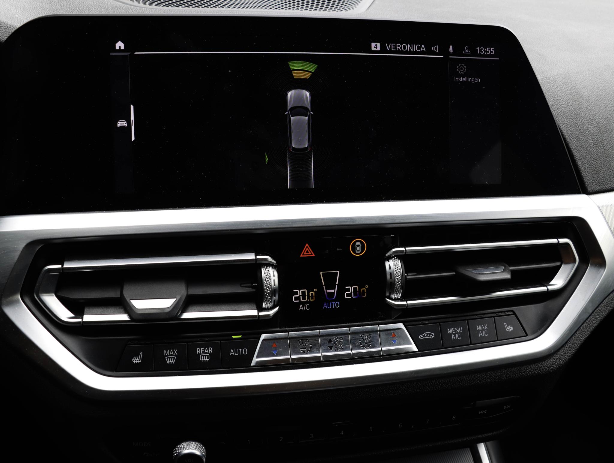 Foto van BMW 330i