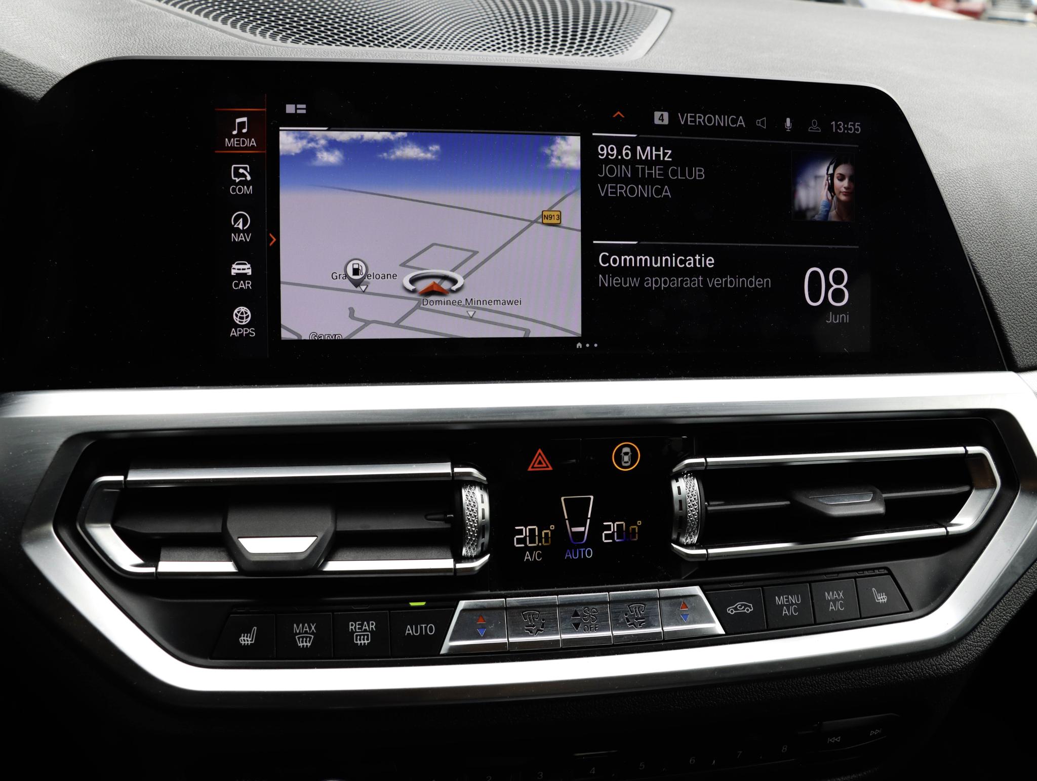 Foto van BMW 330i