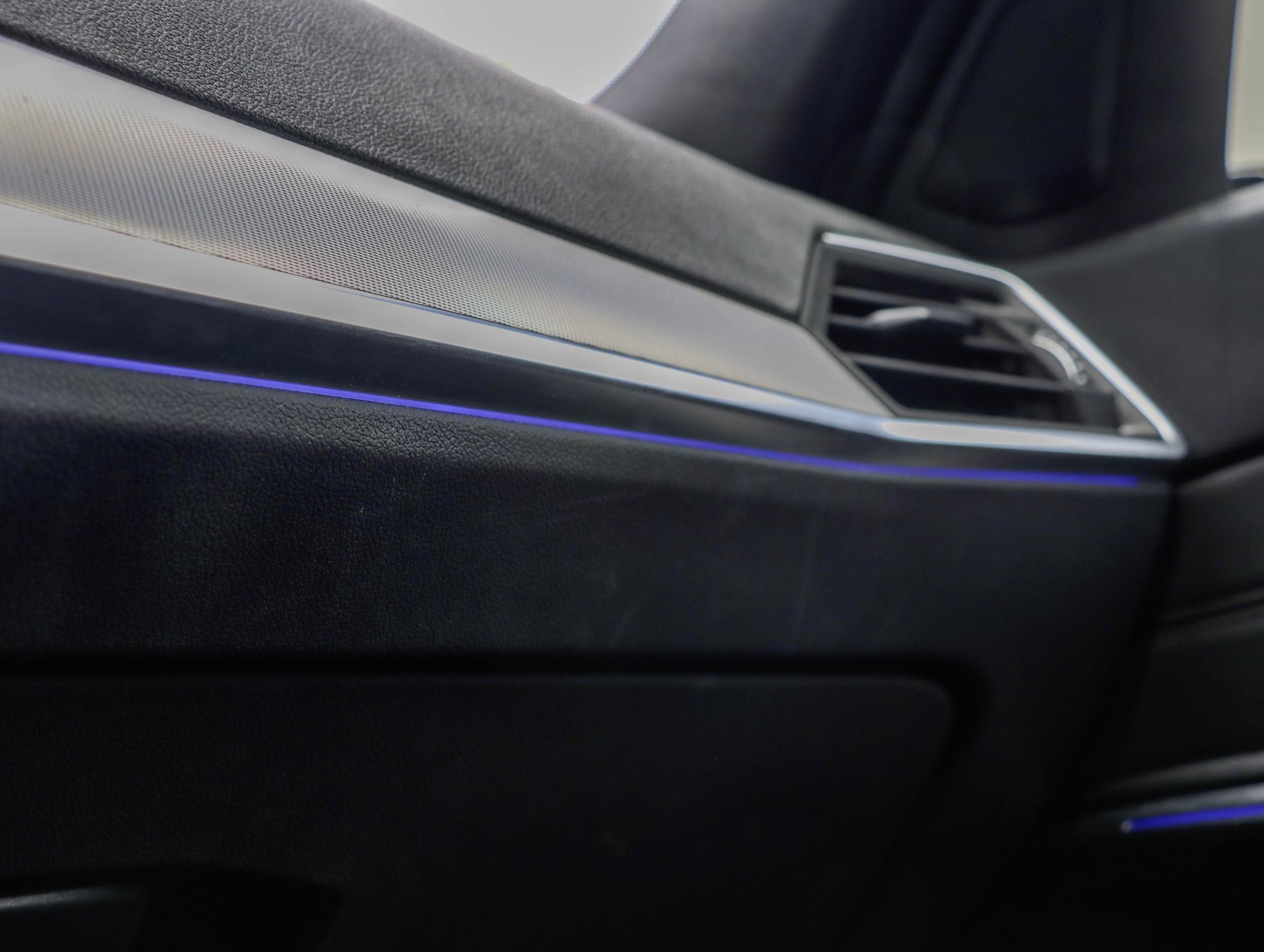 Foto van BMW 330i