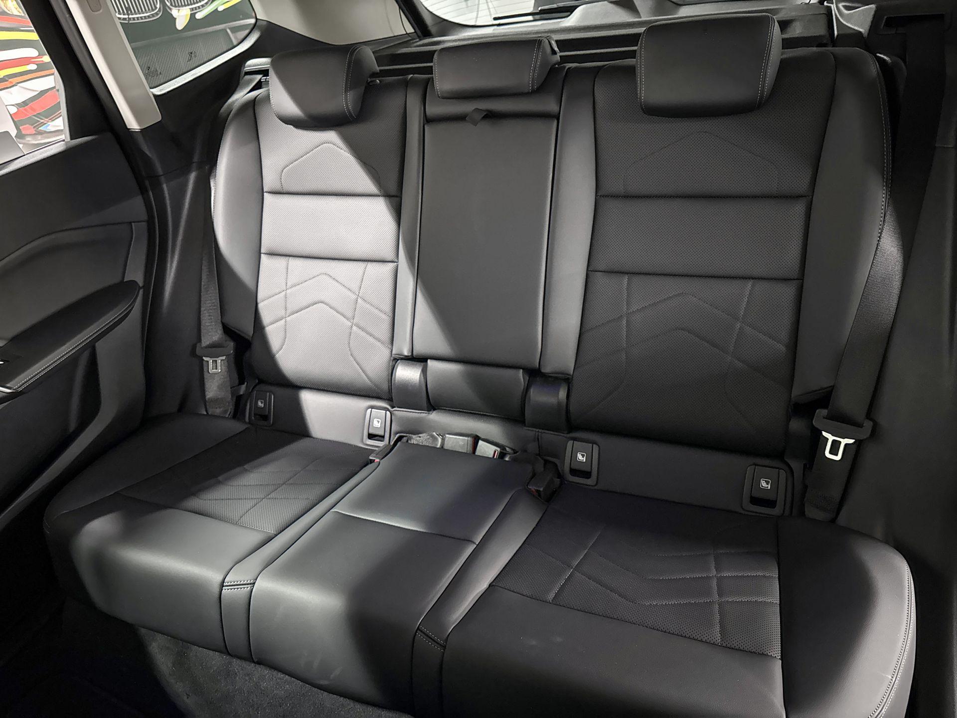 Foto van BMW Ix1 Edrive20