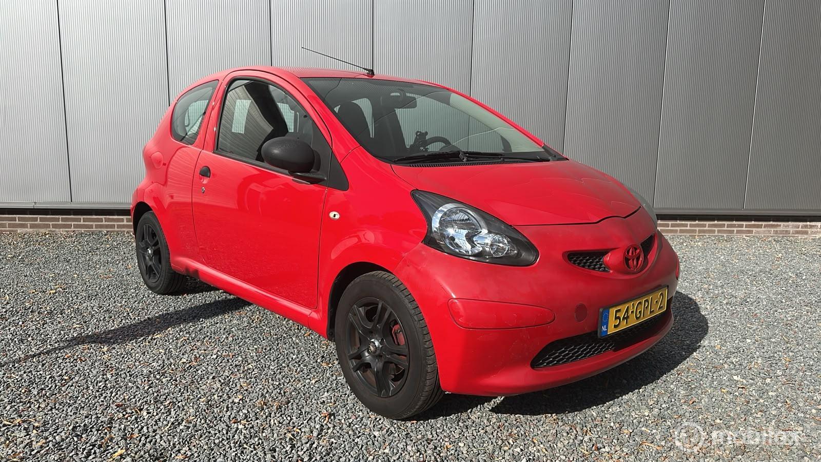 Toyota Toyota Aygo 1.0-12V 2008 - voorkant