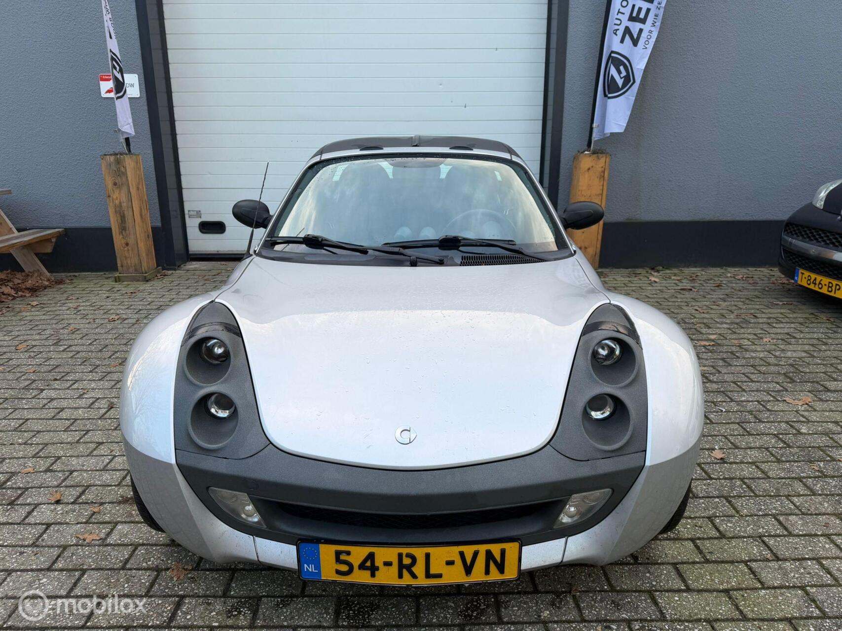 Foto van Smart Roadster