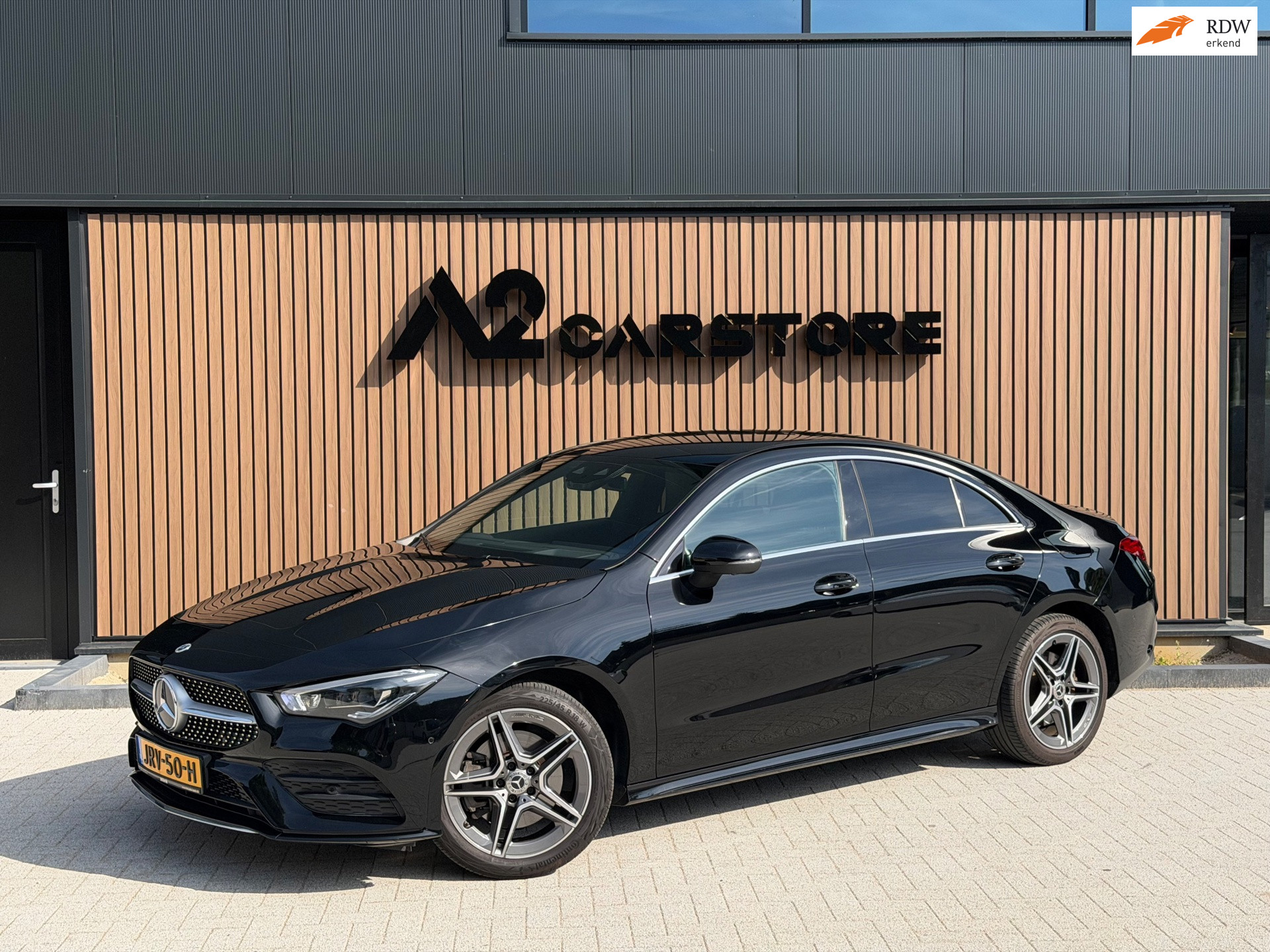 Mercedes-Benz Cla 250 E 250 e Business Solution AMG Limited 360 CAMERA HEAD-UP 2022 - voorkant