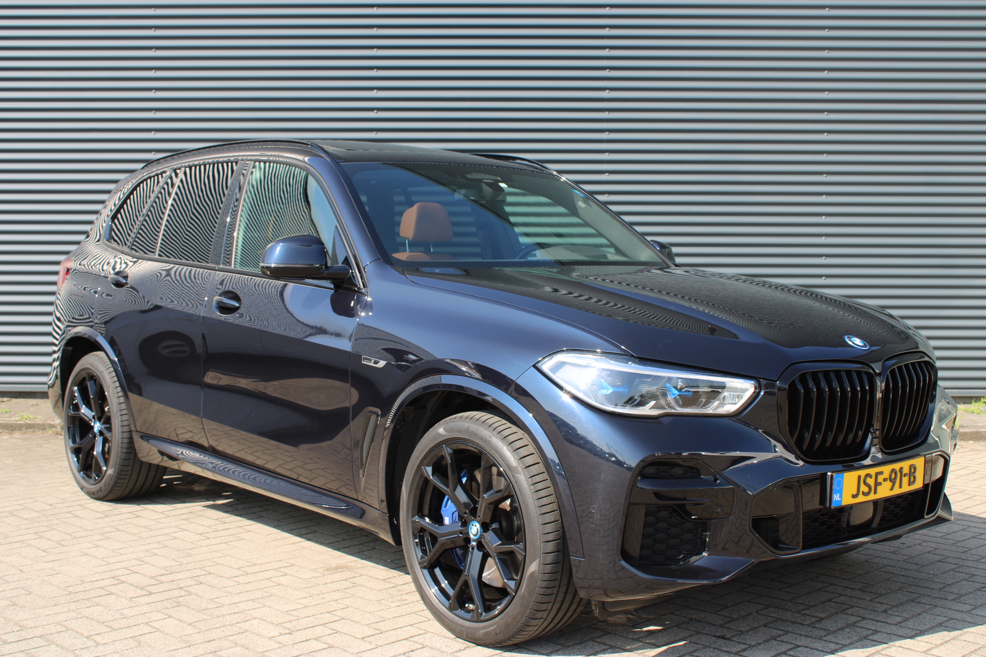 Foto van BMW X5 Xdrive45e