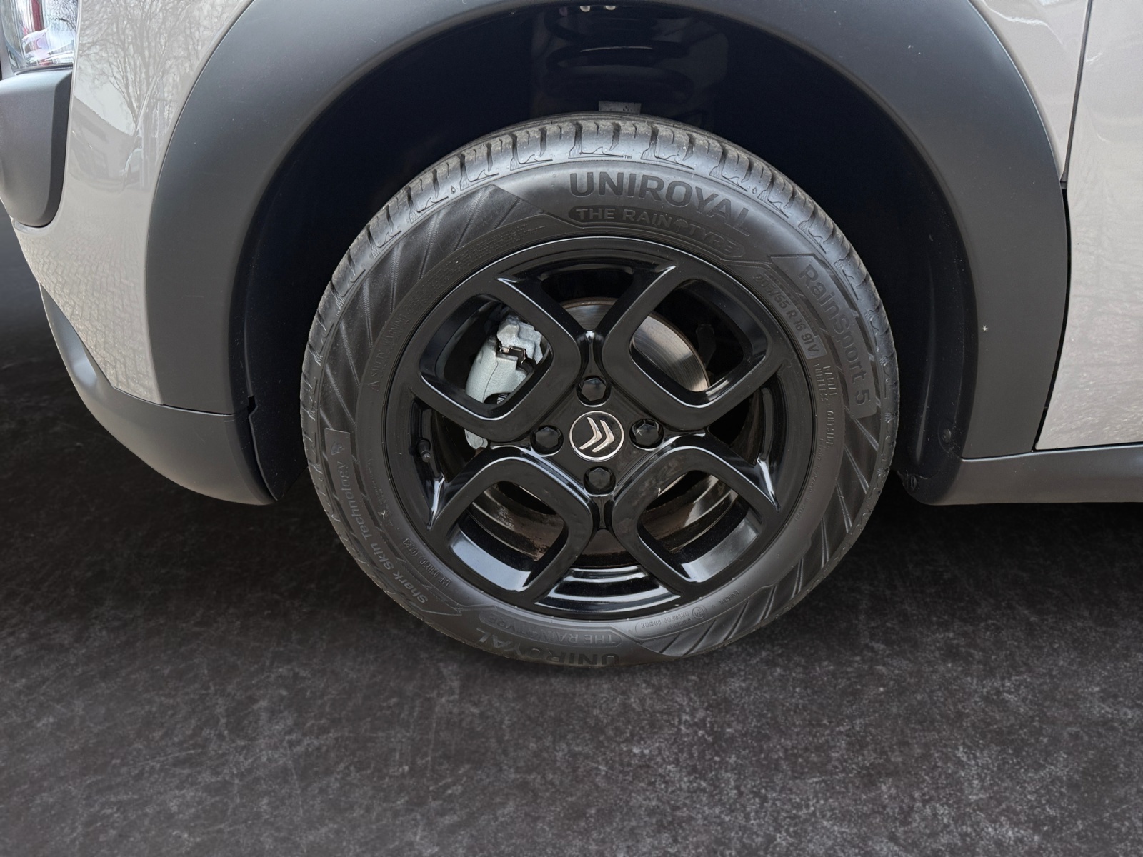 Foto van Citroen C4 Cactus