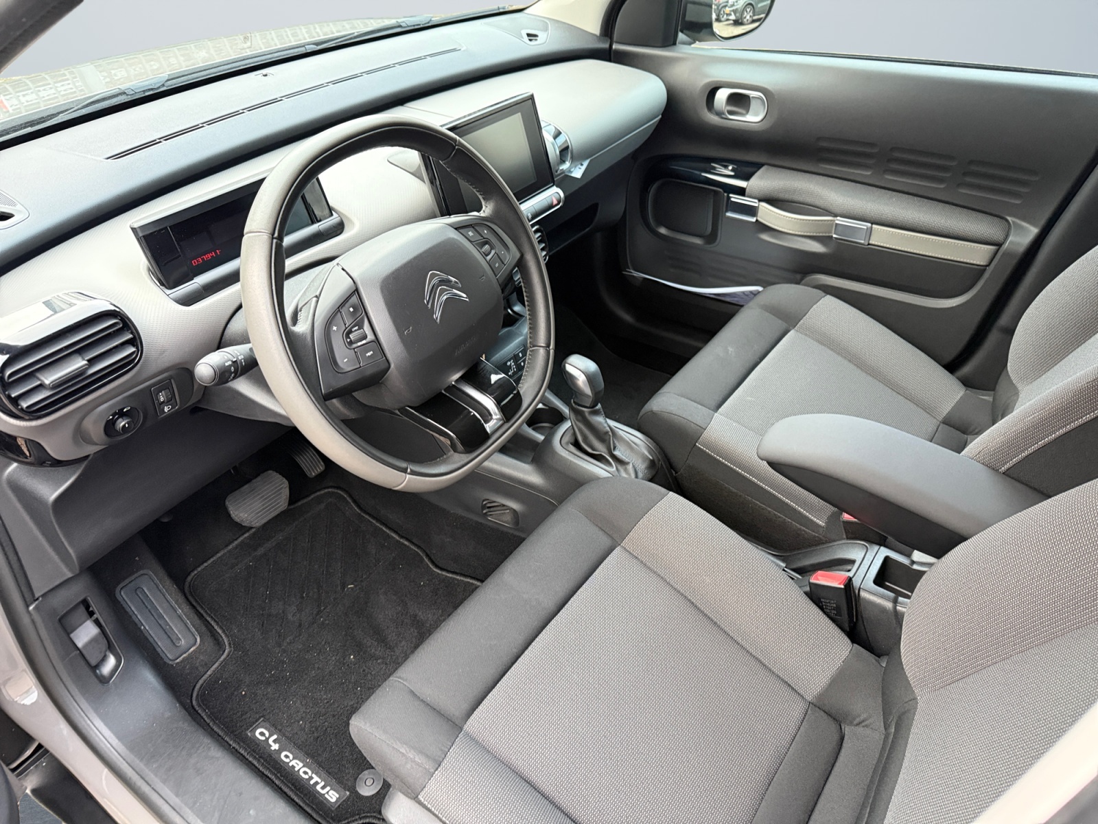 Foto van Citroen C4 Cactus