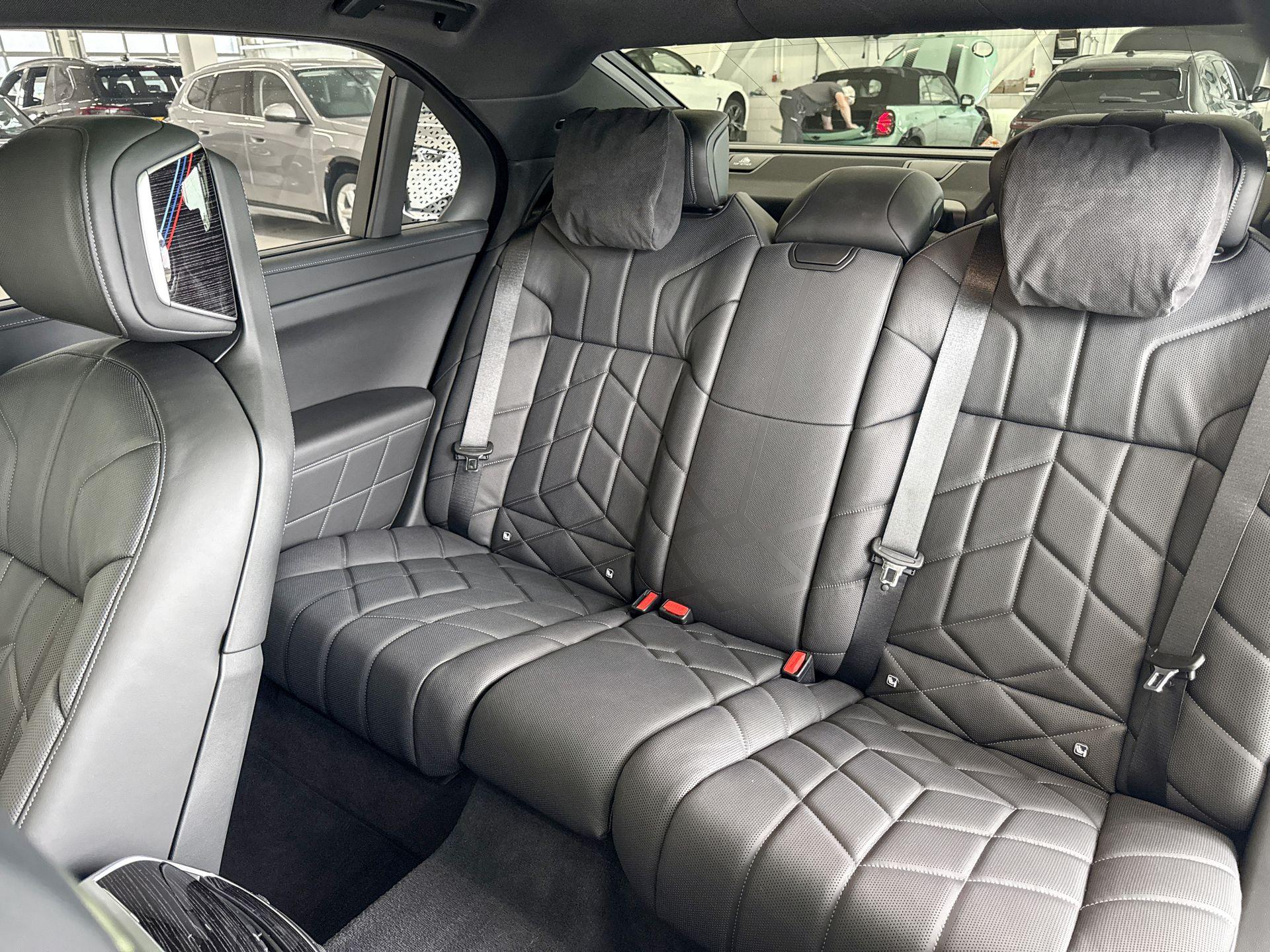Foto van BMW I7 Edrive50