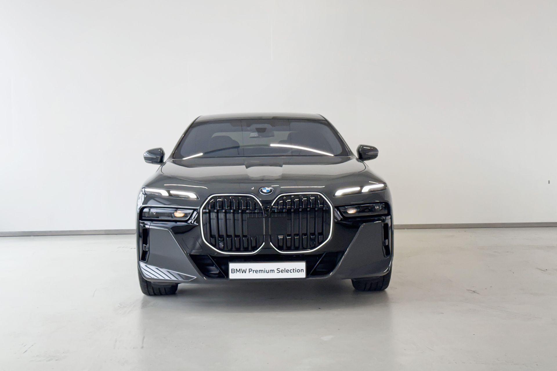 Foto van BMW I7 Edrive50