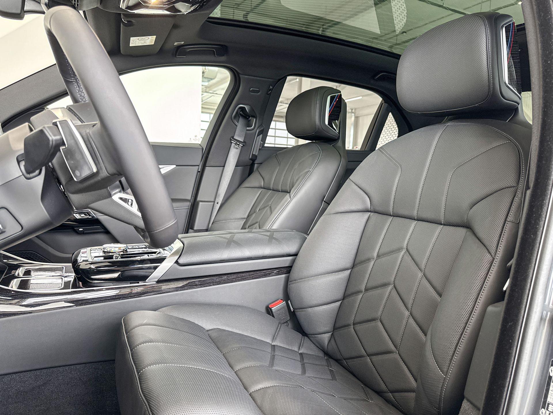 Foto van BMW I7 Edrive50