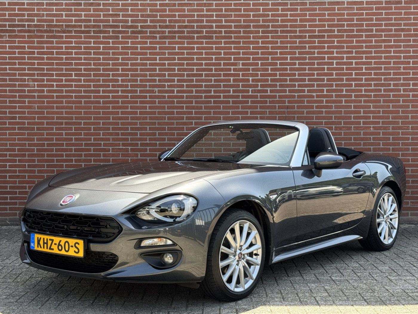 Foto van Fiat Fiat 124 Spider