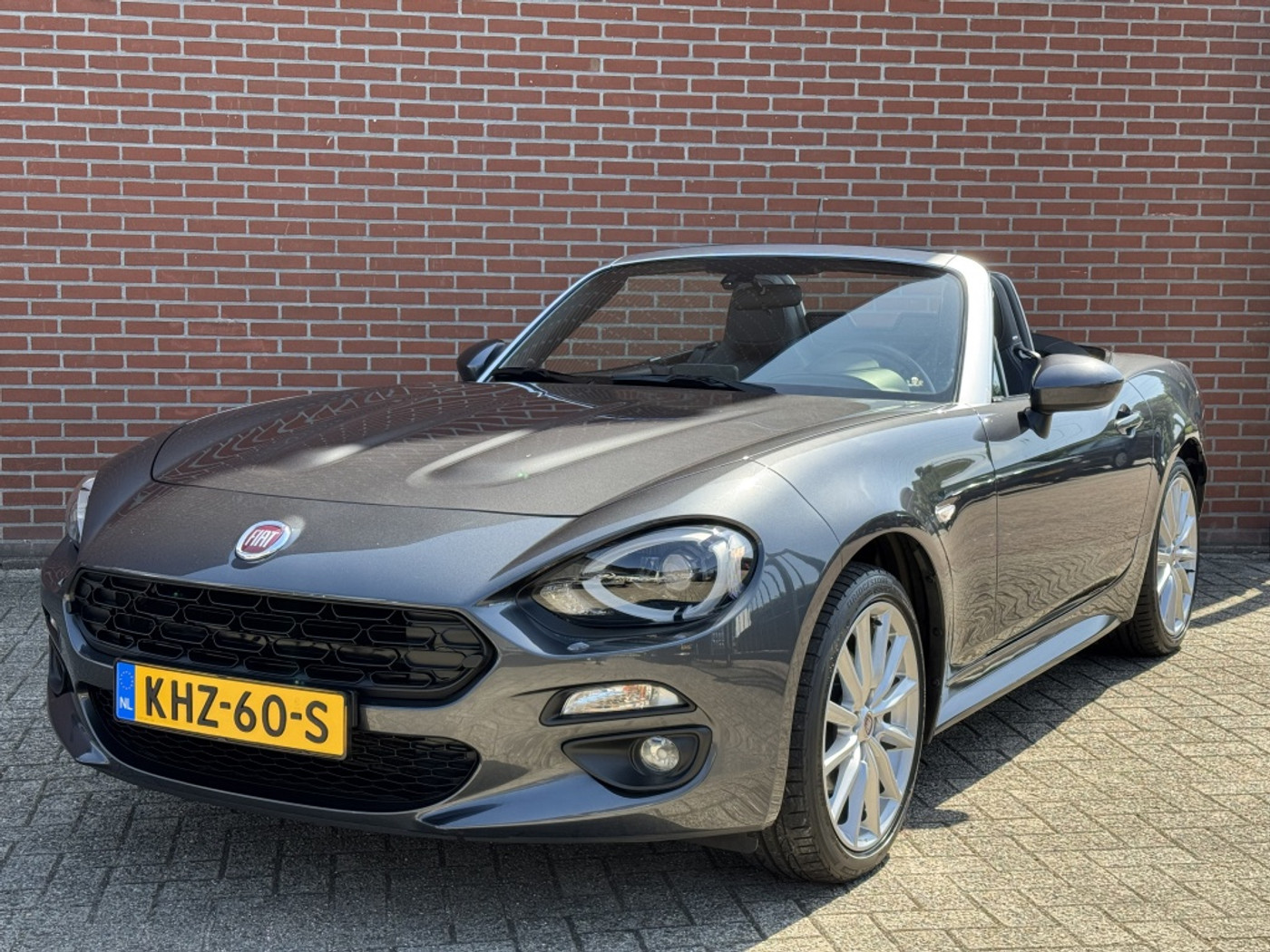 Foto van Fiat Fiat 124 Spider