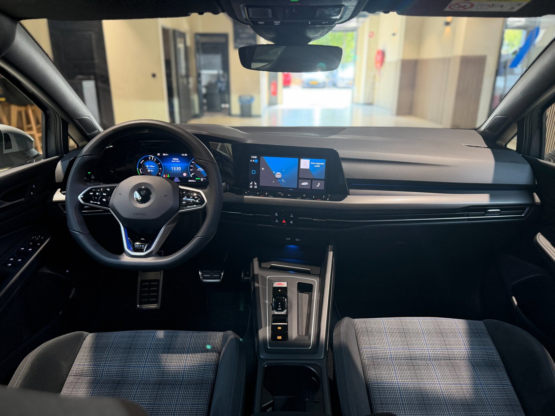 Foto van Volkswagen Golf GTE