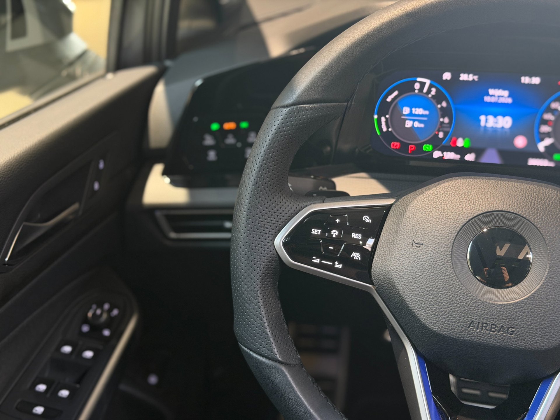 Foto van Volkswagen Golf GTE