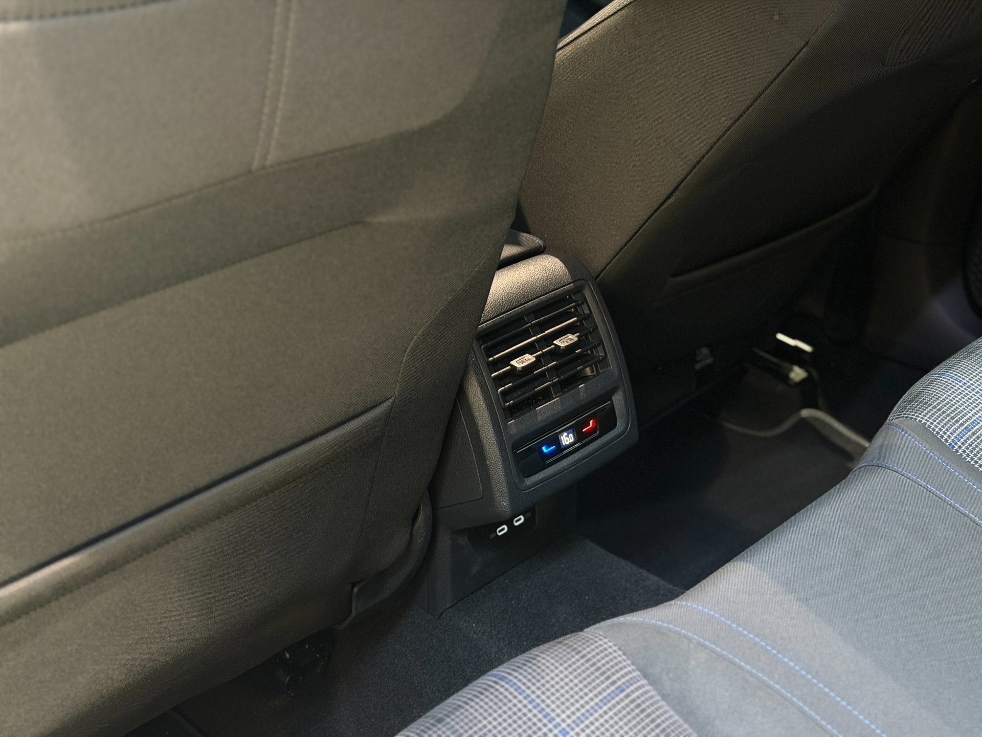 Foto van Volkswagen Golf GTE
