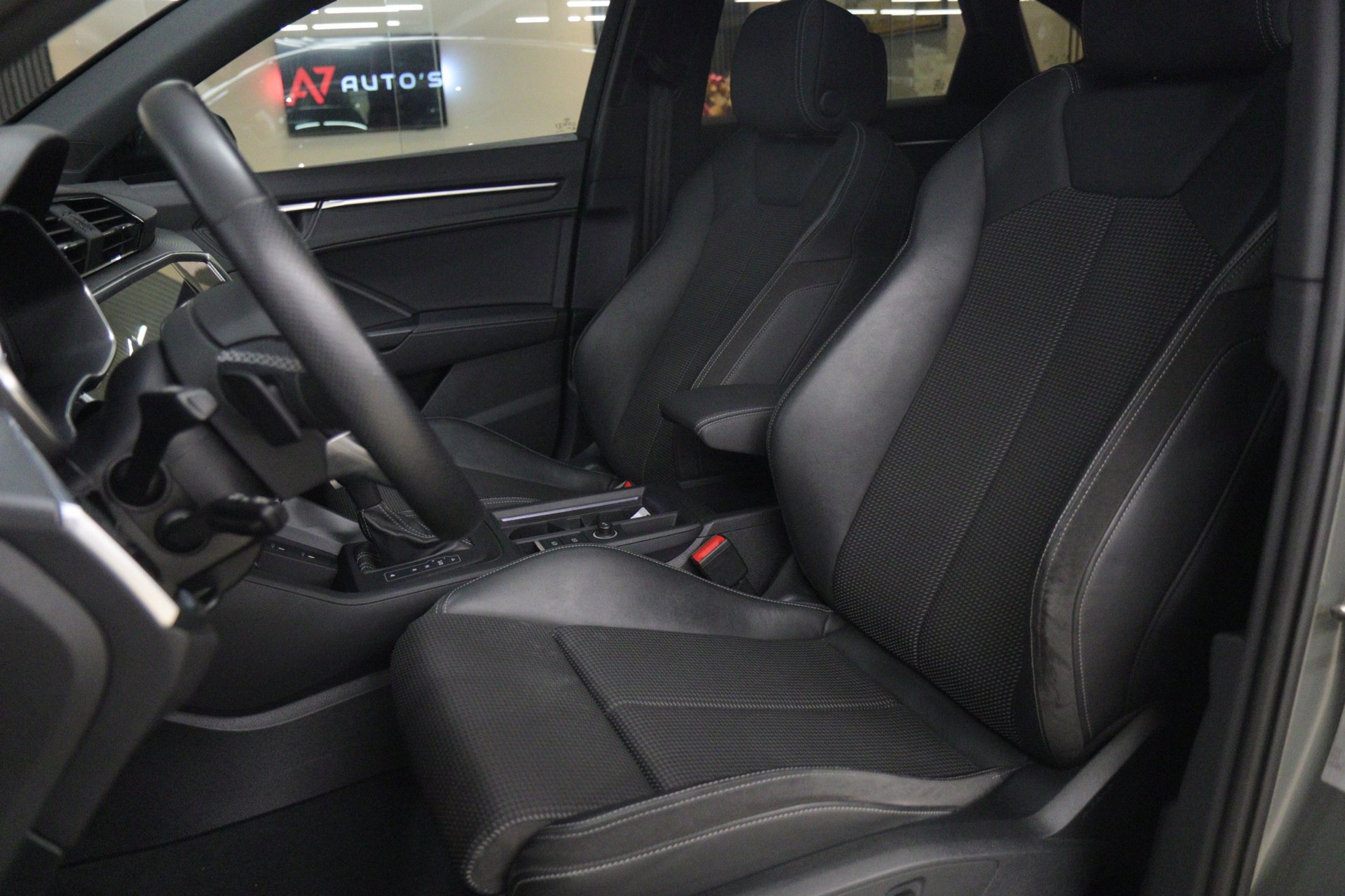 Foto van Audi Q3 Sportback E-tron
