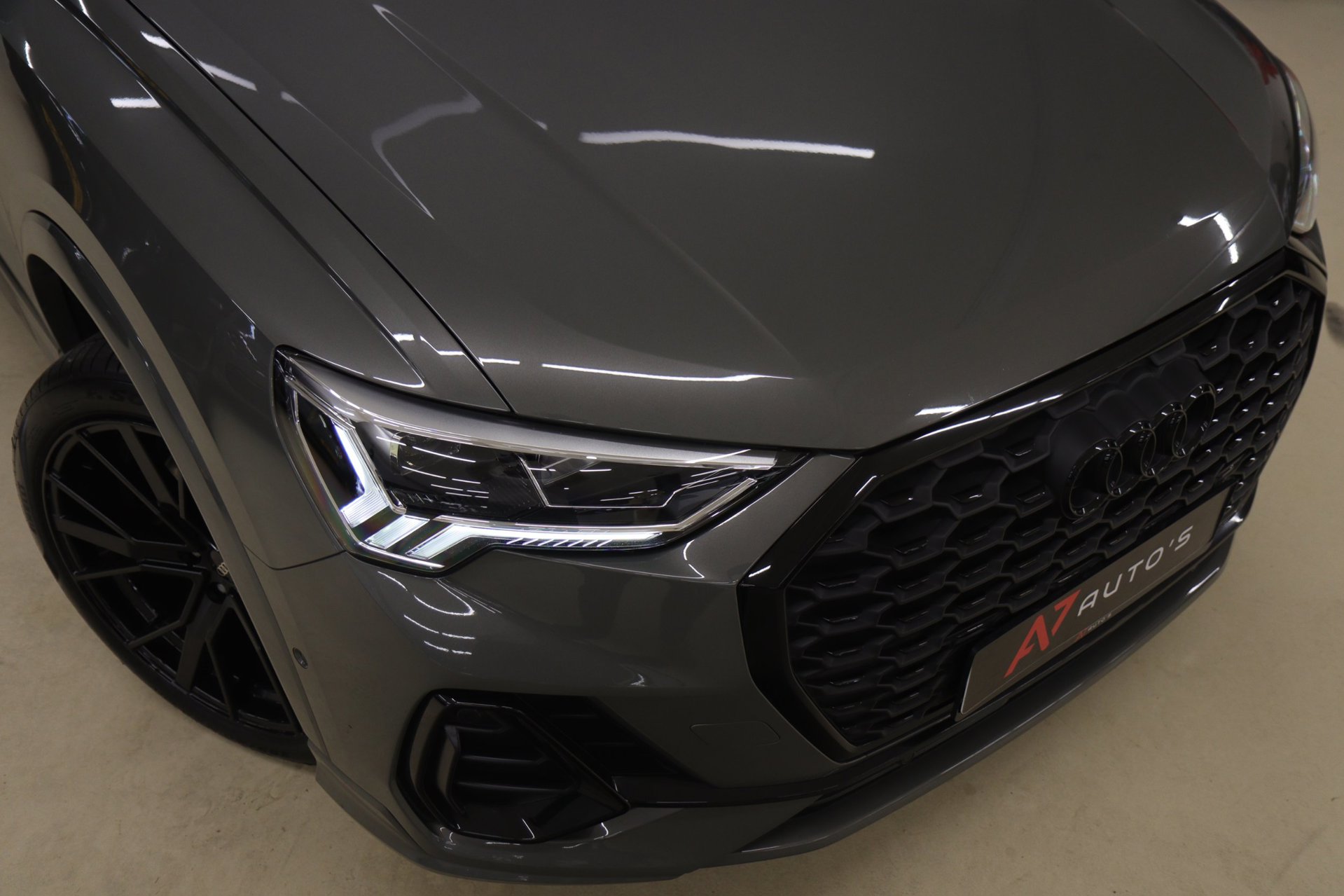 Foto van Audi Q3 Sportback E-tron