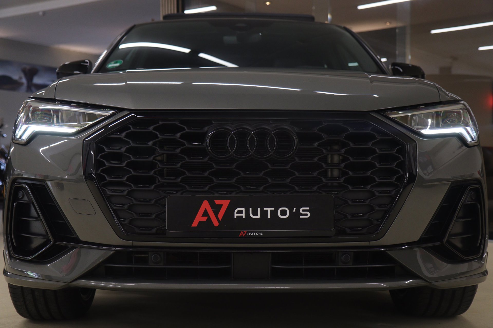 Foto van Audi Q3 Sportback E-tron