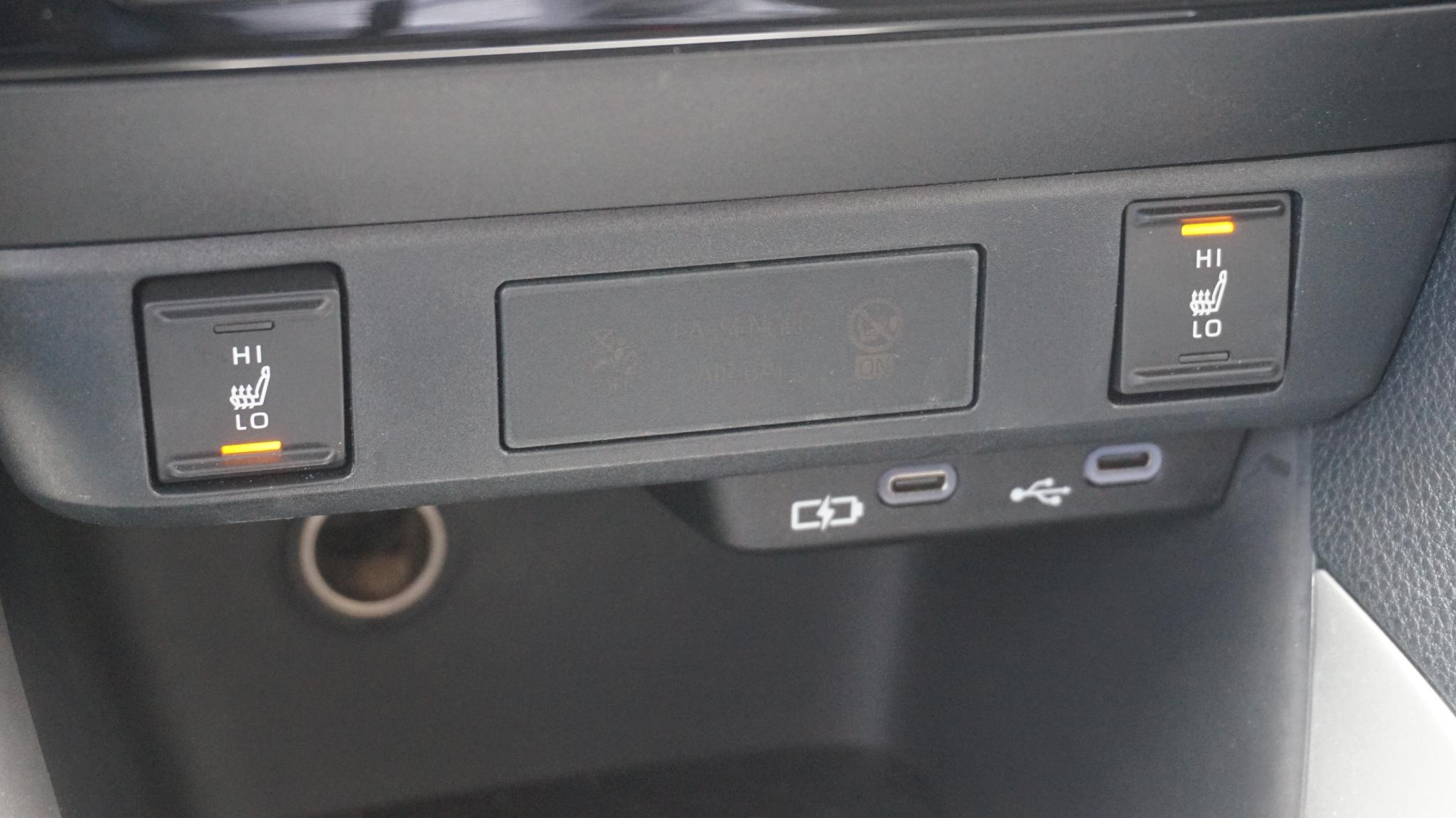 Foto van Mazda 2 Hybrid