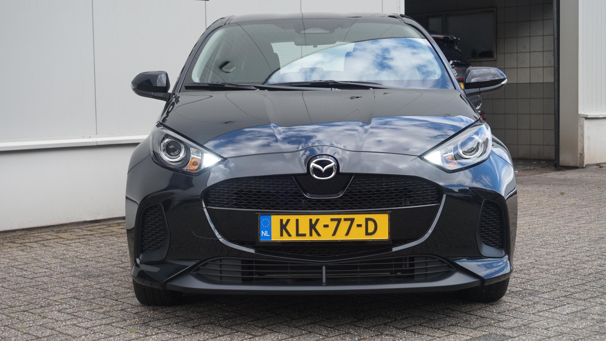 Foto van Mazda 2 Hybrid