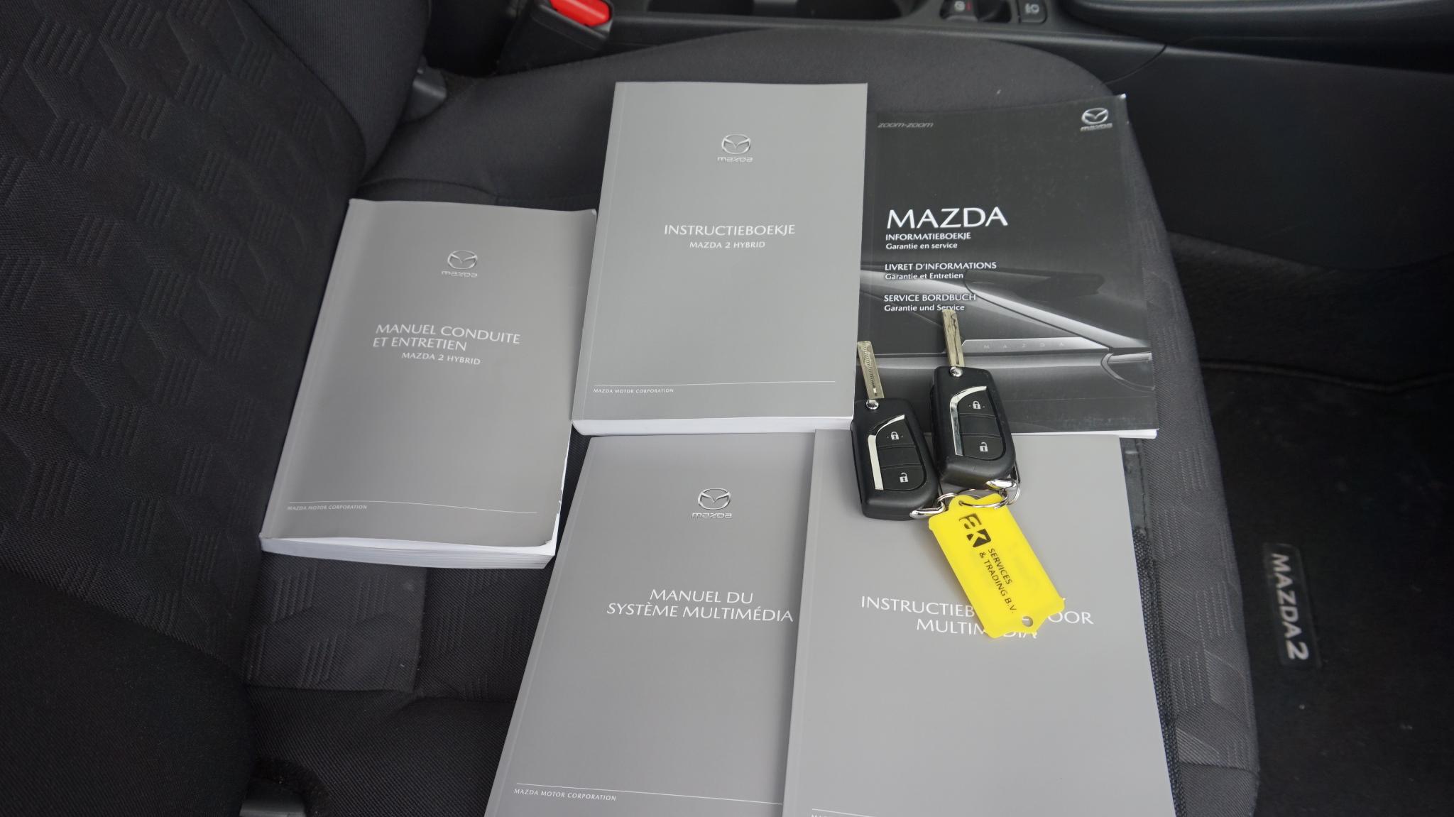 Foto van Mazda 2 Hybrid