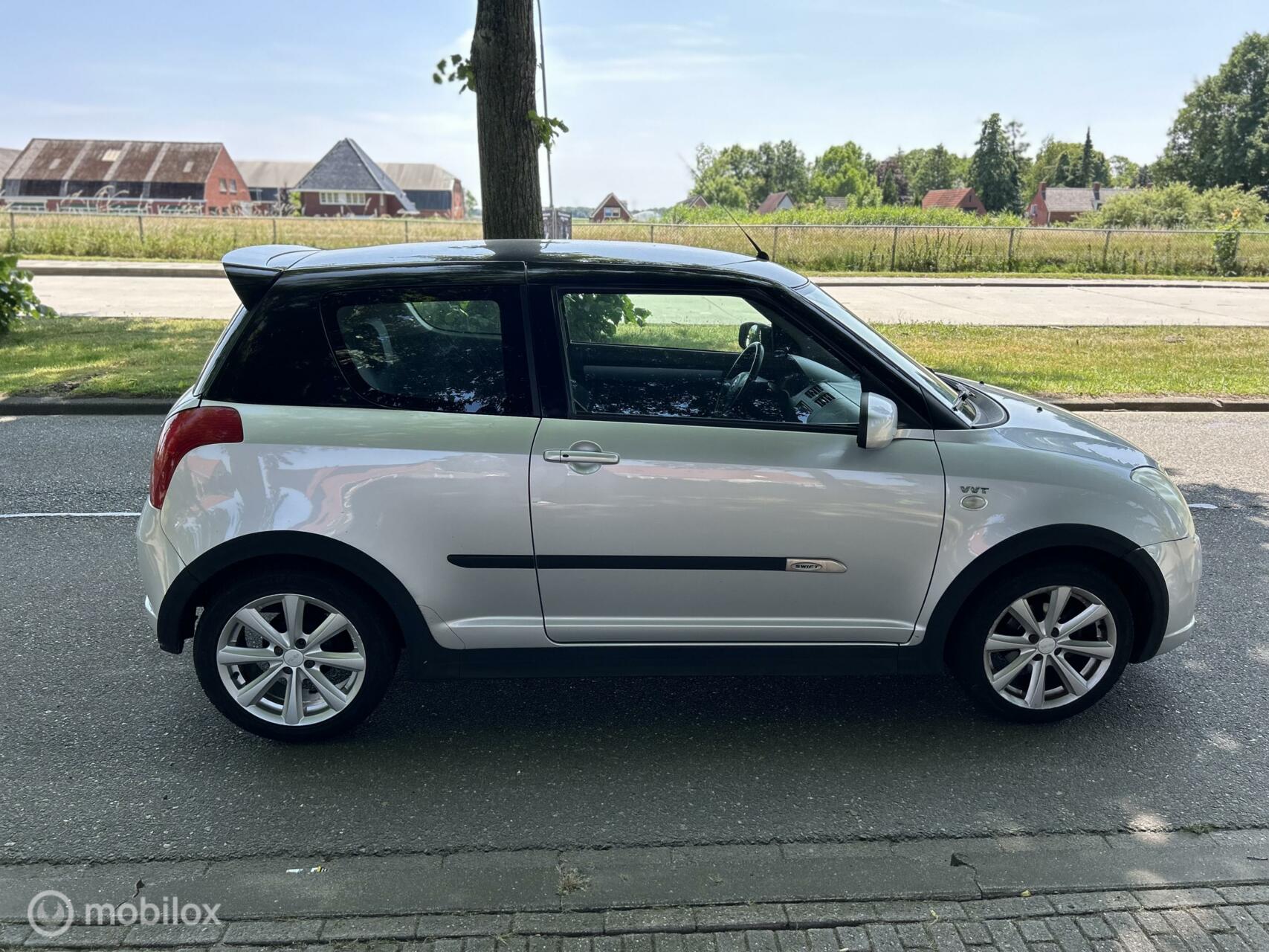 Foto van Suzuki Swift