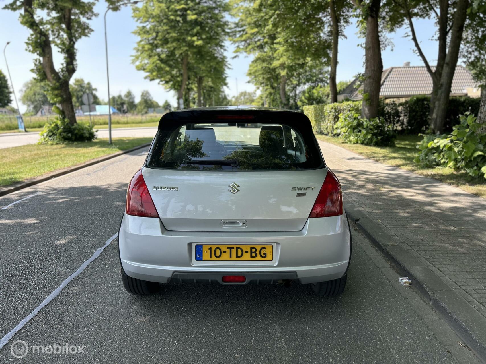 Foto van Suzuki Swift