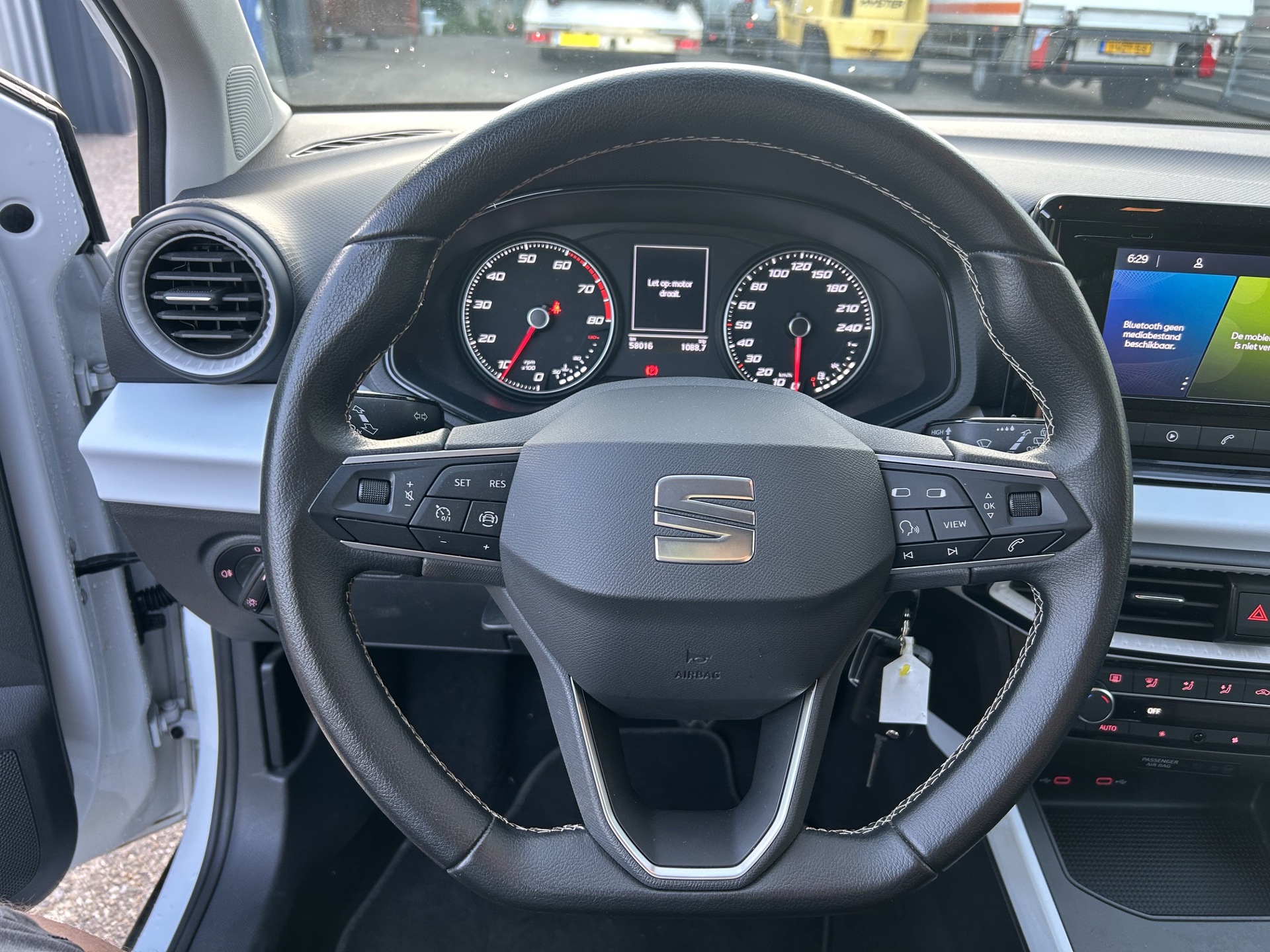 Foto van Seat Arona