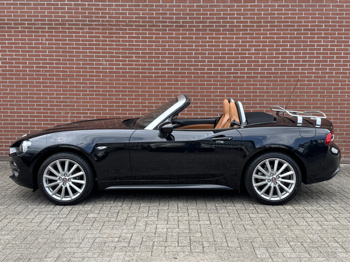 Foto van Fiat Fiat 124 Spider