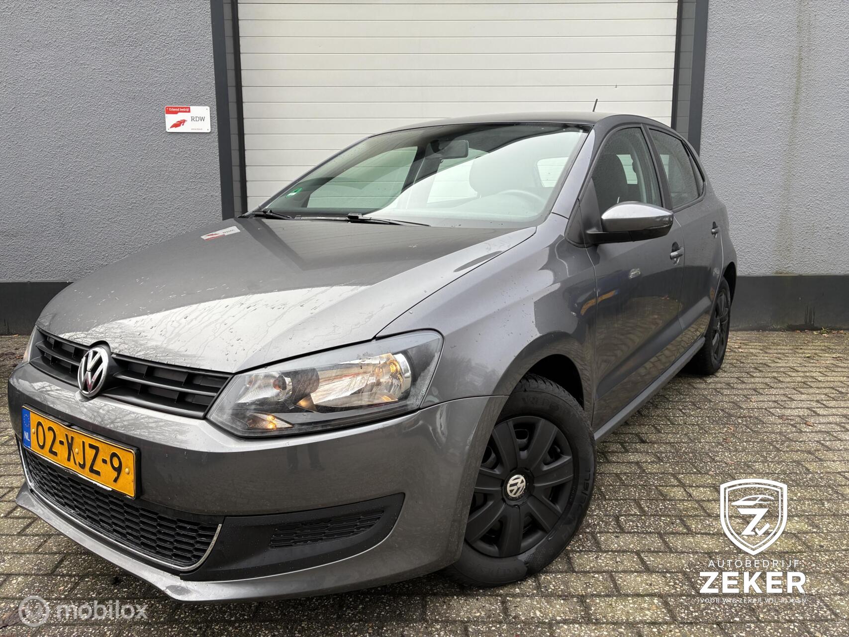 Volkswagen Polo 1.2-12V Comfortline / NIEUWE APK / 2010 - voorkant