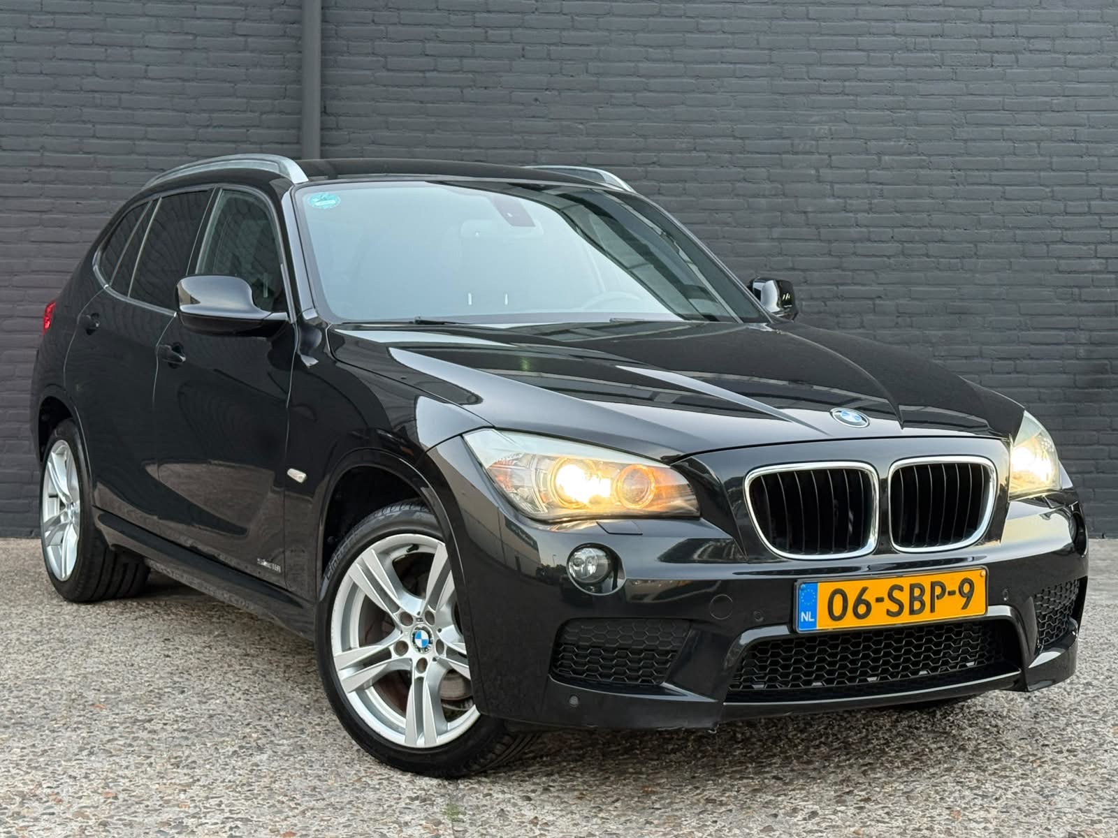 Foto van BMW X1 sDrive 18i