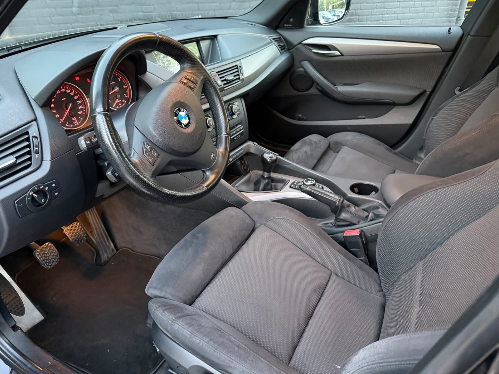 Foto van BMW X1 sDrive 18i