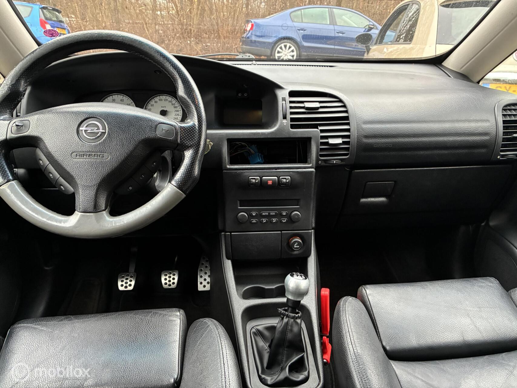 Foto van Opel Zafira