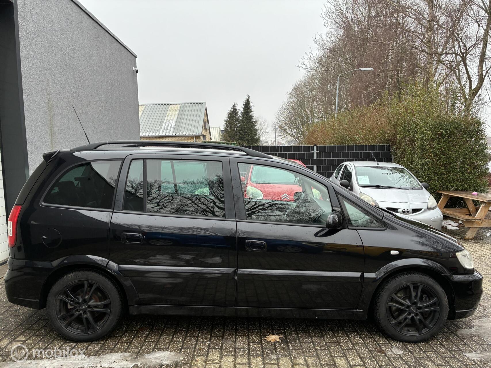 Foto van Opel Zafira