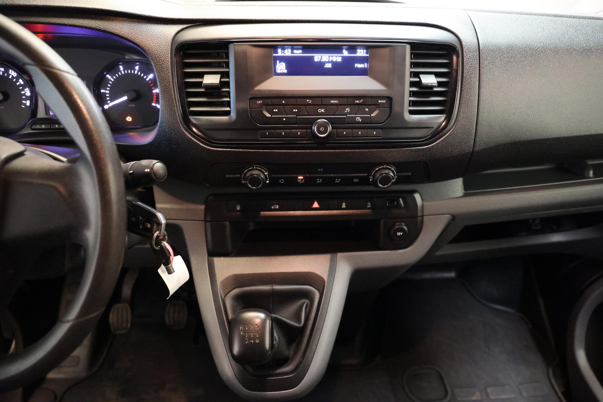 Foto van Opel Vivaro