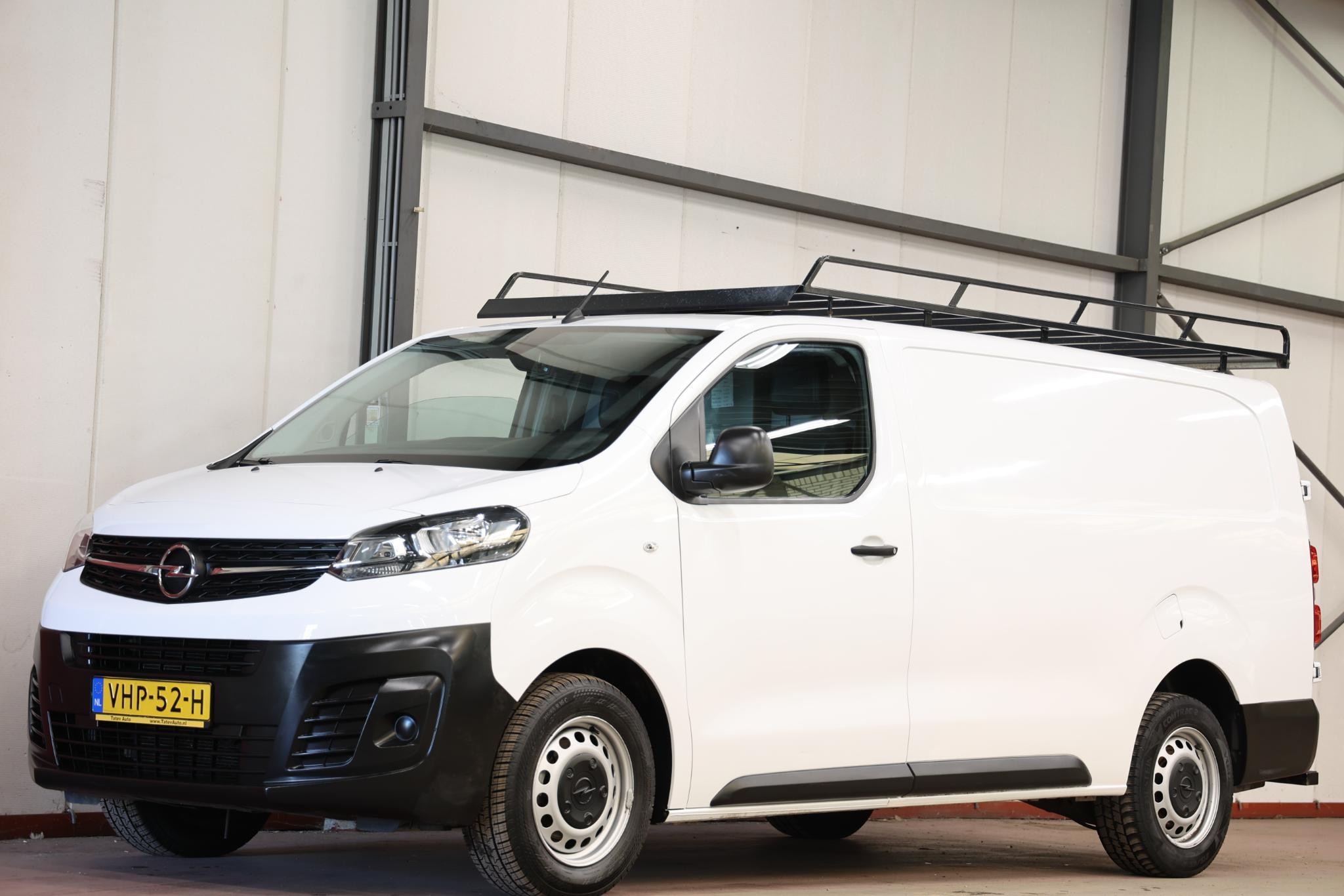 Opel Vivaro 2.0 CDTI L3H1 LANG IMPERIAAL 2500 KG TREKHAAK 2020 - voorkant