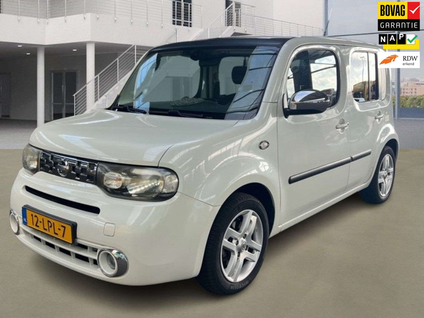 Nissan Nissan Cube 1.6 Zen Automaat 1e Eig. 63.277 km +NAP NL-auto 2010 - voorkant