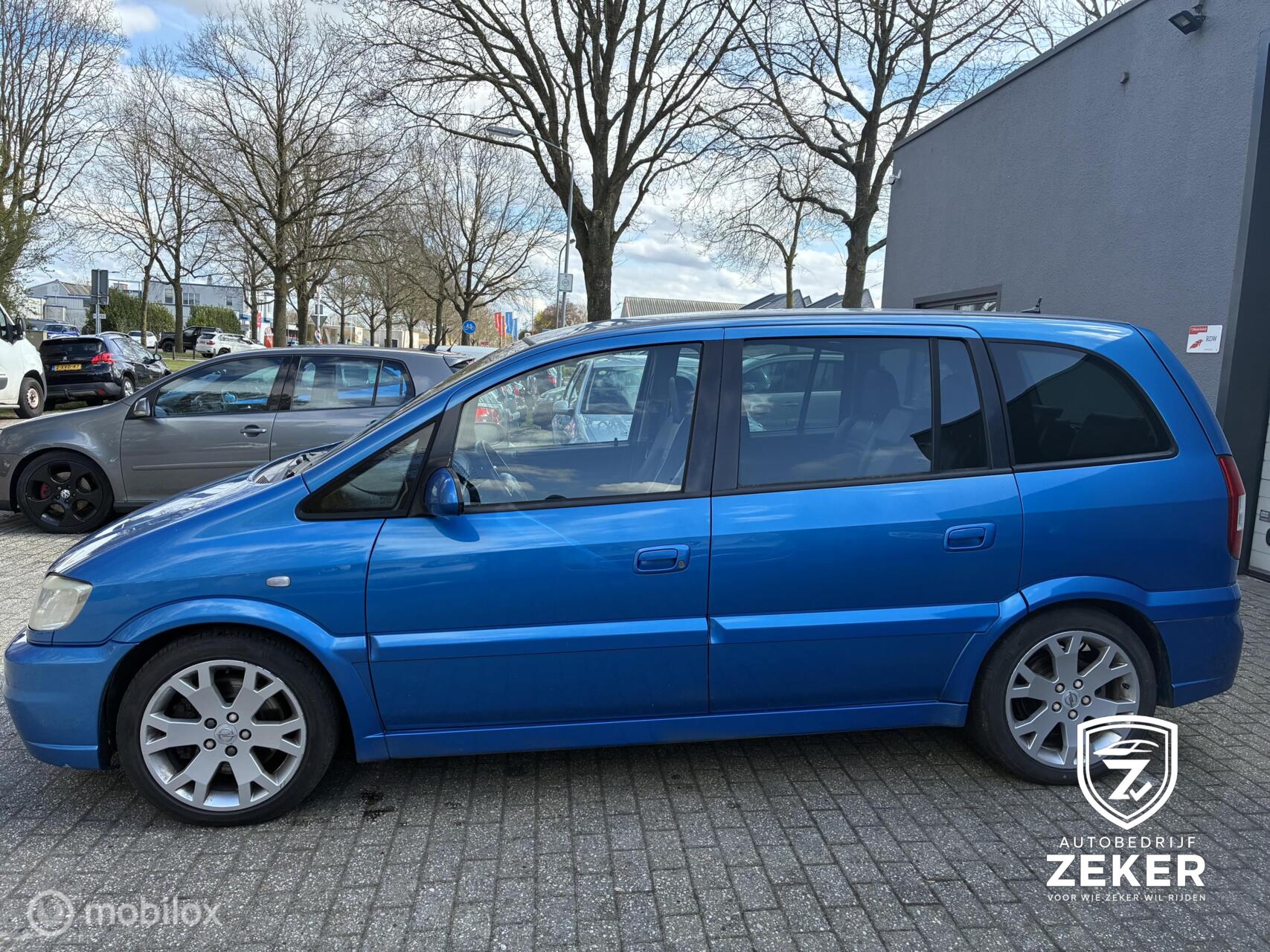Foto van Opel Zafira-a