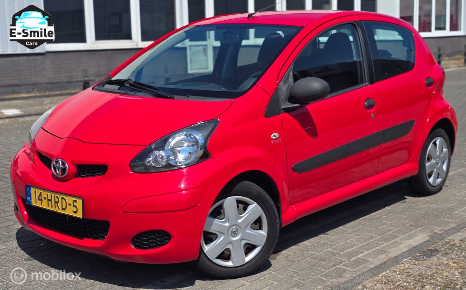 Toyota Toyota Aygo 1.0-12V Access/APK/AUX/ 2009 - voorkant