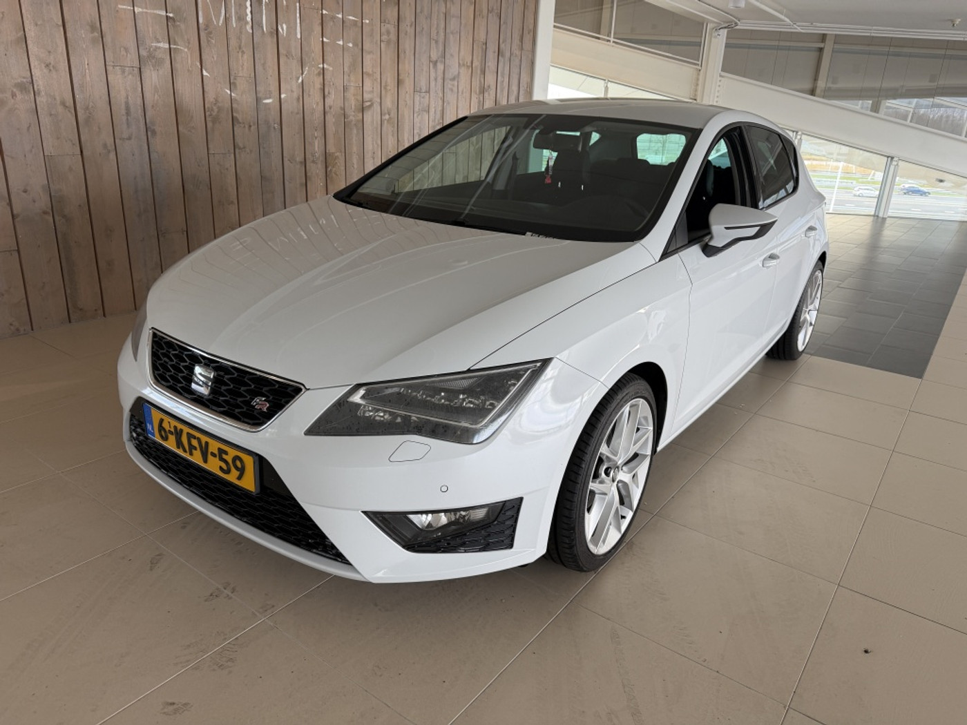 Seat Leon 1.4 TSI FR 2013 - voorkant