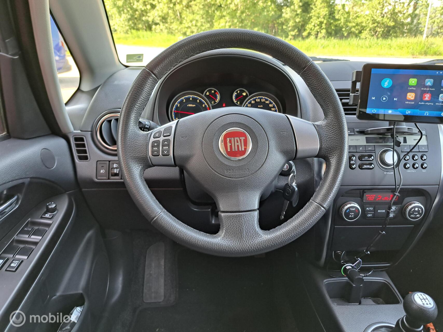 Foto van Fiat Fiat Sedici