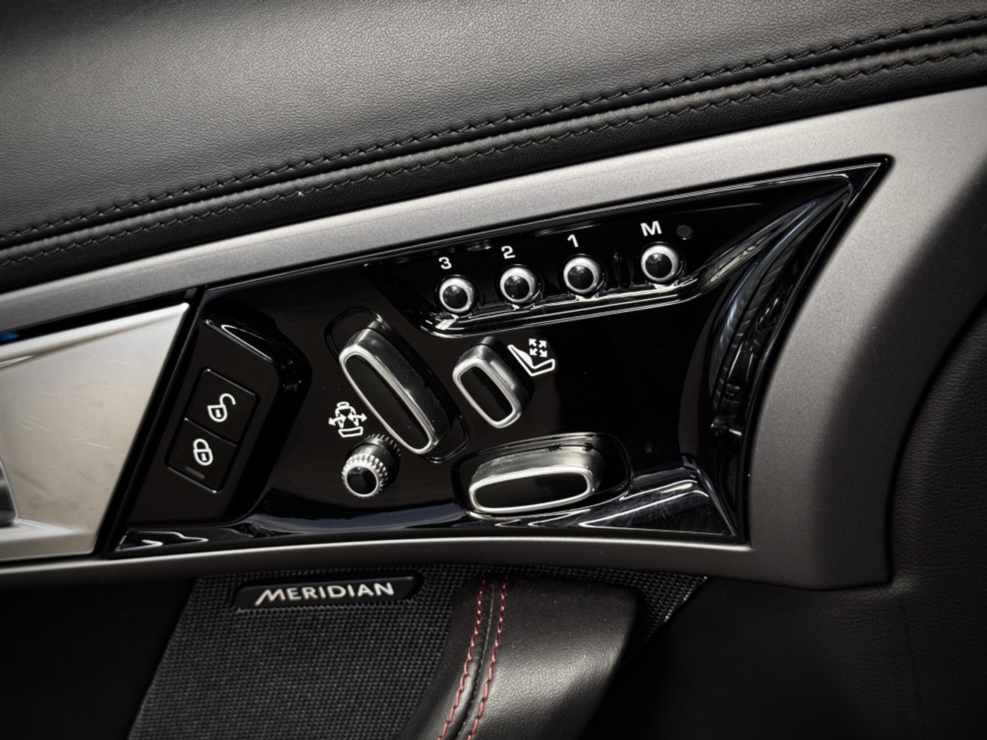 Foto van Jaguar Jaguar F-type