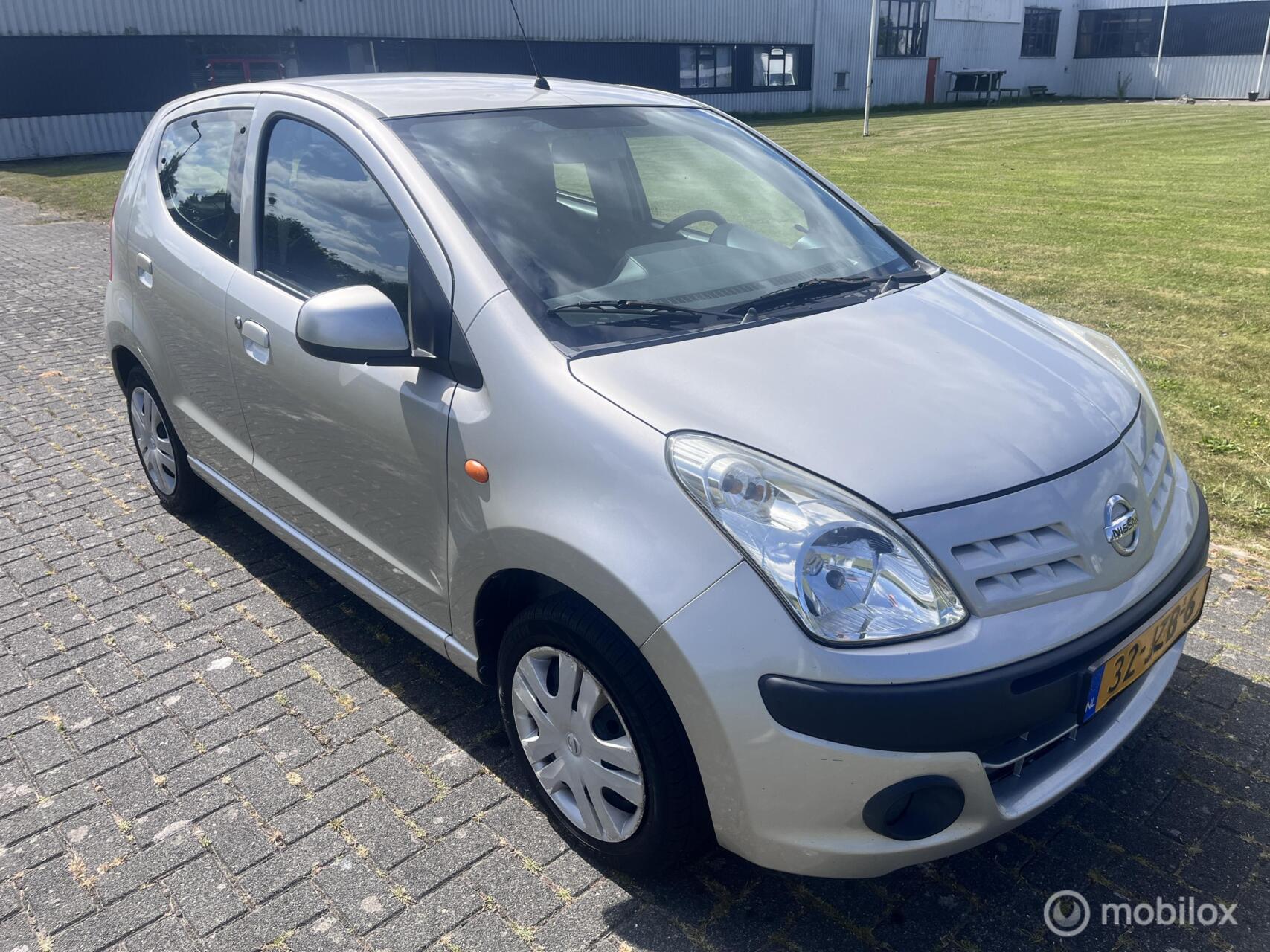 Nissan Pixo 1.0 Acenta / APK / NAP / 5drs / Airco / 2010 - voorkant