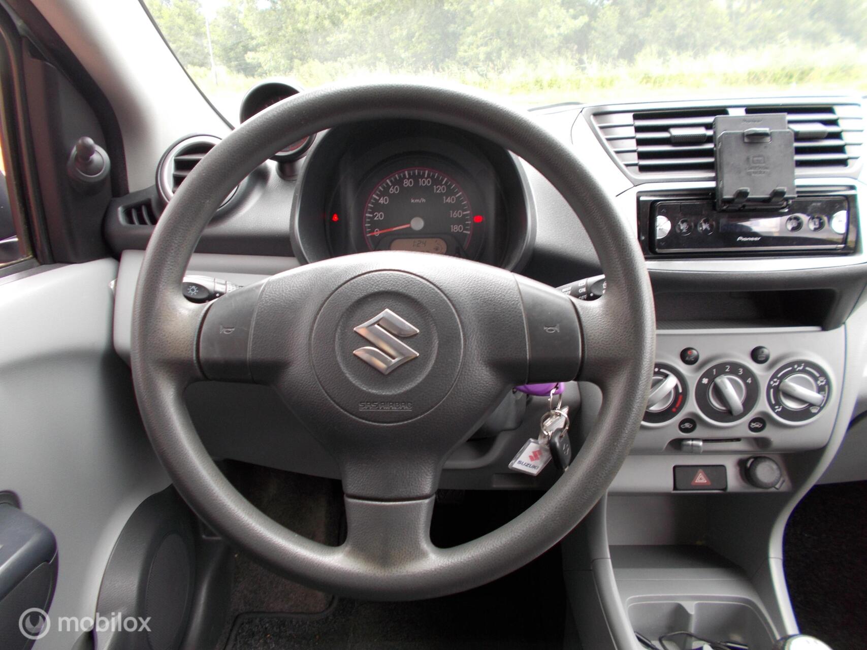 Foto van Suzuki Alto