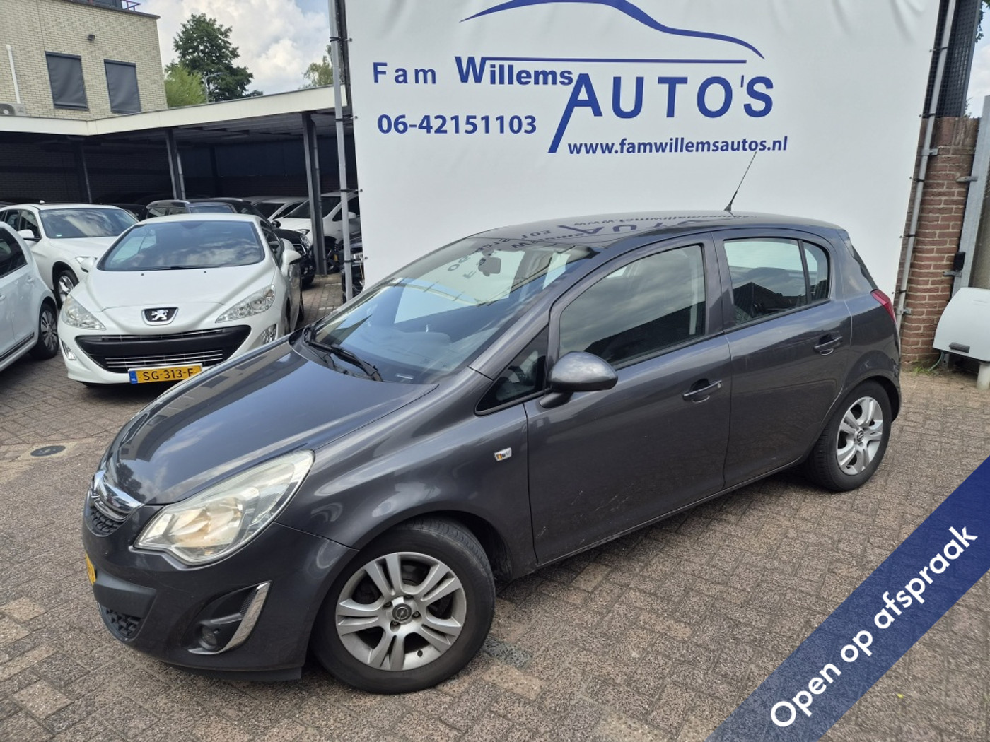 Opel Corsa 1.3 CDTi EcoF.S 111 2011 - voorkant