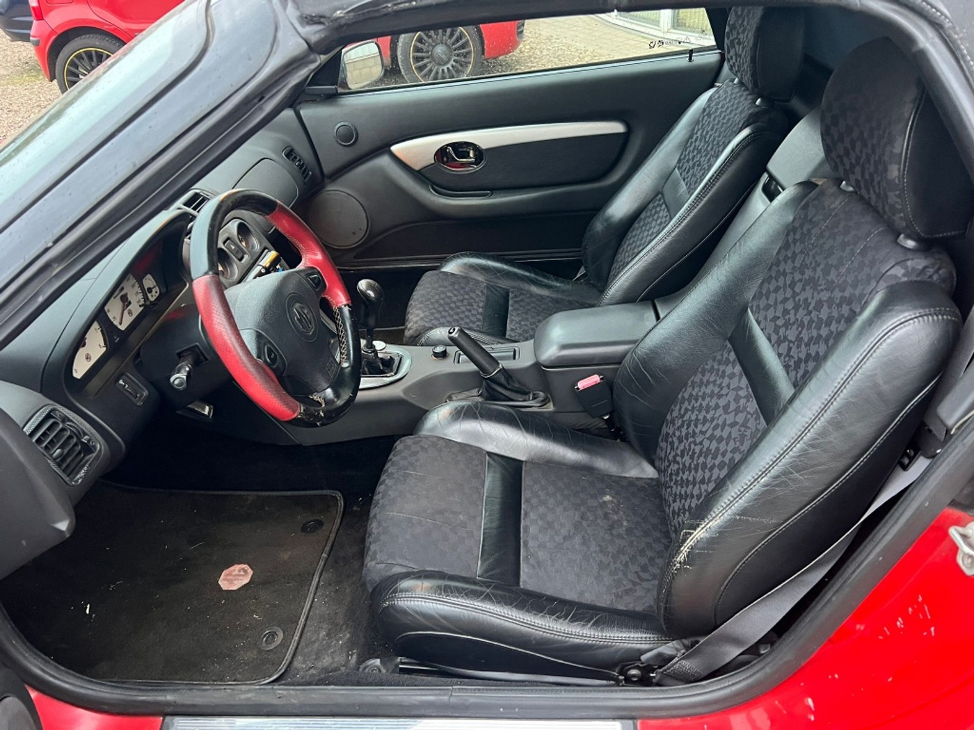 Foto van MG MGF