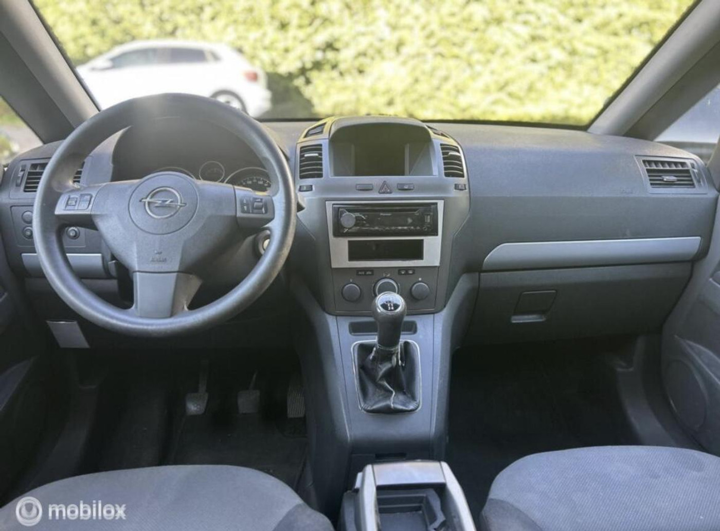 Foto van Opel Zafira