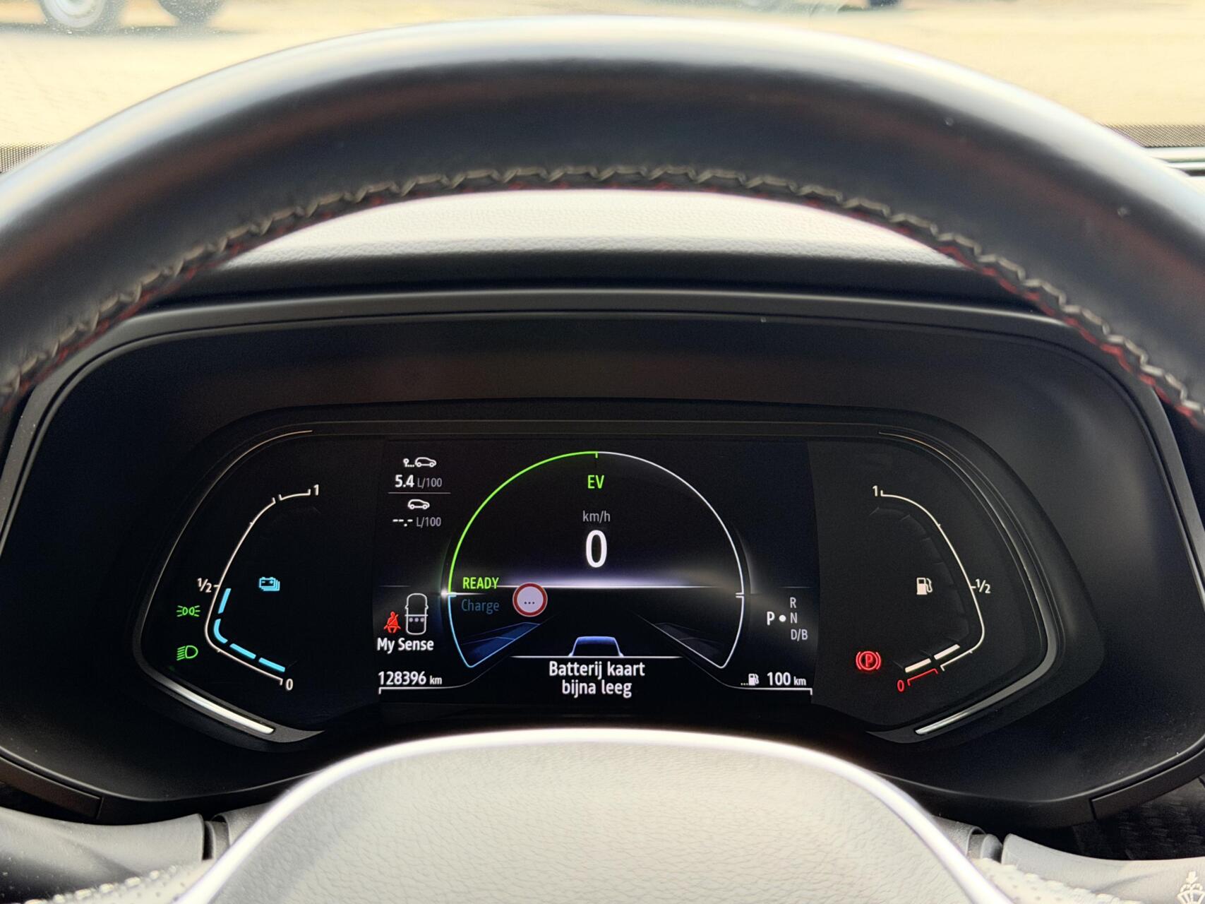 Foto van Renault Arkana E-tech
