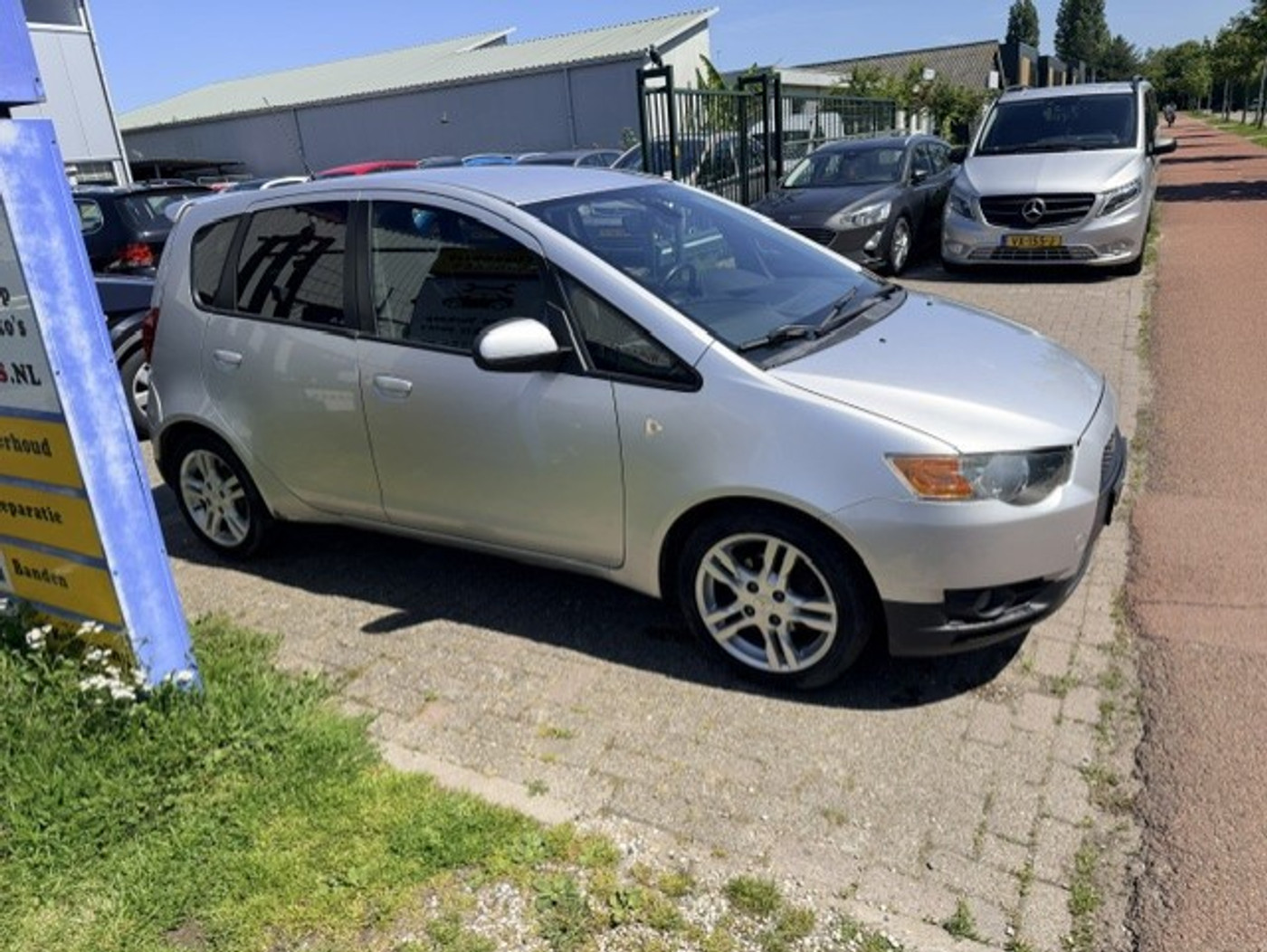 Foto van Mitsubishi Mitsubishi Colt